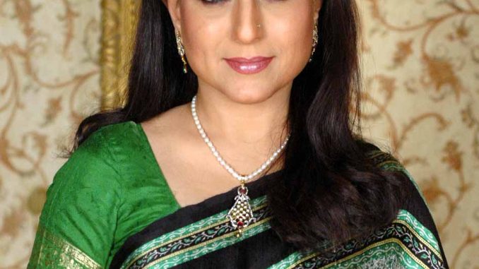 Our love-affair was very ‘Hidden’ one”: Kishori Shahane Vij (Interview) Our love-affair was very ‘Hidden’ one”: Kishori Shahane Vij (Interview)